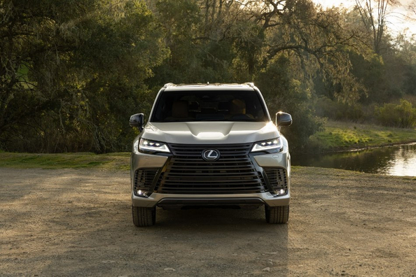 Recenzie Lexus LX IV (J310): Lux și putere într-un aspect nou