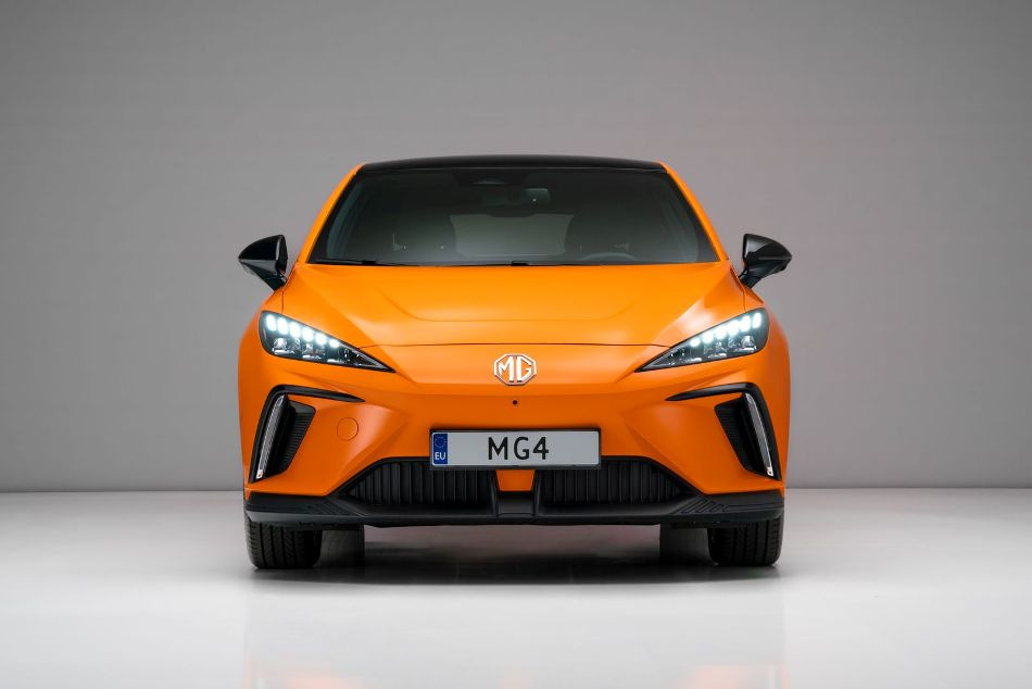 MG 4 EV: Recenzie a unui hatchback electric modern
