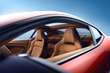 Aston Martin Vanquish III: întruchiparea luxului și stilului britanic foto 6