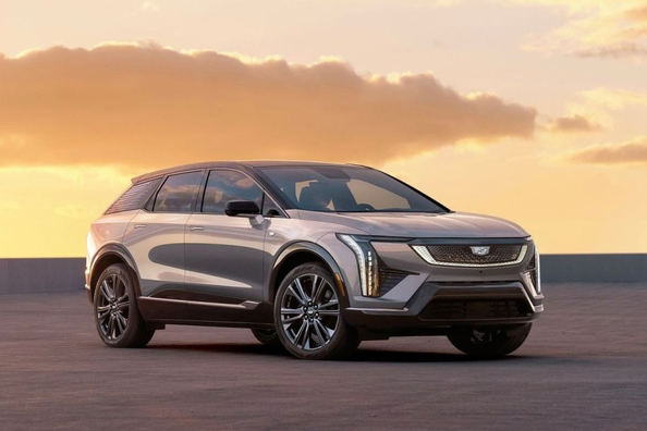 Cadillac Optiq: Crossover electric compact de lux