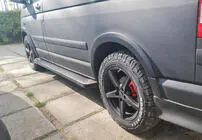 Volkswagen T5 2010-2015 Praguri laterale tip X5 negru (2 buc, aluminiu) foto 1