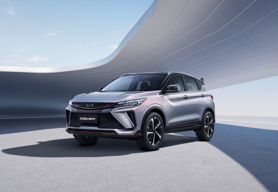 Geely Coolray 2023 actualizat: Un jucător strălucit în clasa crossoverelor compacte