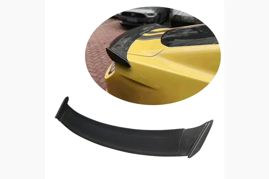 Ford Mustang 2015-2023 Spoiler V8 (Carbon) Image