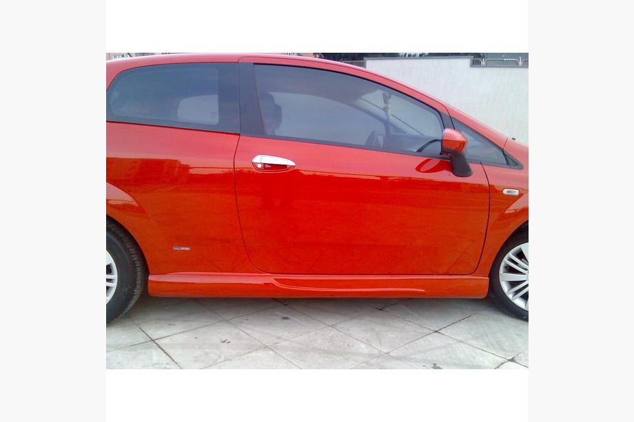 Fiat Punto Grande/EVO 2006-2018 Praguri laterale (pentru 3 usi, pentru vopsire) Foto 4