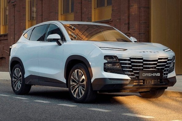 Jetour Dashing: Recenzie a unui crossover elegant și tehnologic