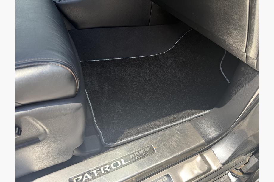 Nissan Armada 2016-2024 Covorase textile Deluxe (3 randuri, Negru) Foto 5