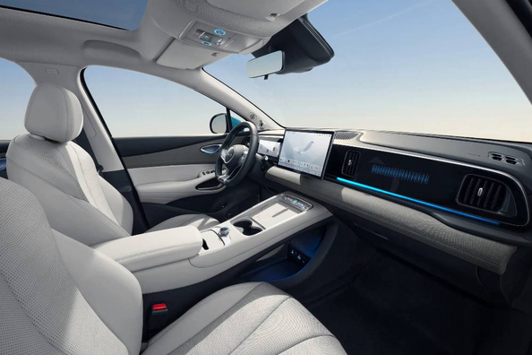 Recenzie a modelului electric BYD Sea Lion 05: Crossover electric compact Fotografie 5