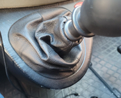 Opel Vivaro 2001–2015 Husa schimbator viteze din piele foto 5