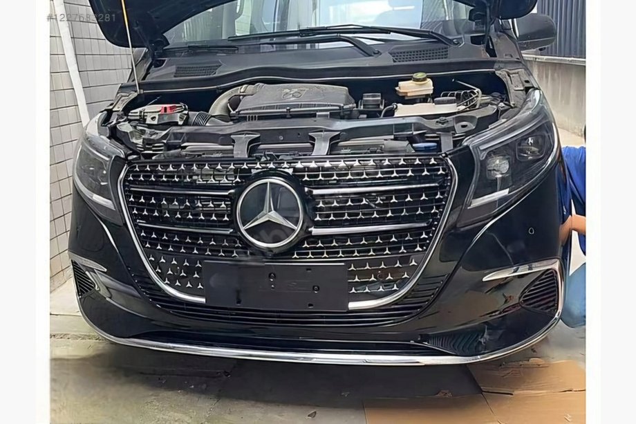Mercedes Vito/V-class W447 2014- Kit ornamente crom bara fata (2023+) Foto 2