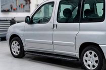 Peugeot Partner 1996-2008 Praguri Laterale Bosphorus Black (2 buc, Aluminiu) foto 1