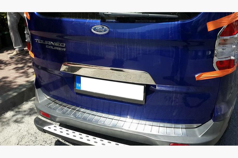 Ford Courier 2014-2023 Ornament cromat deasupra placutei de inmatriculare (inox) Image