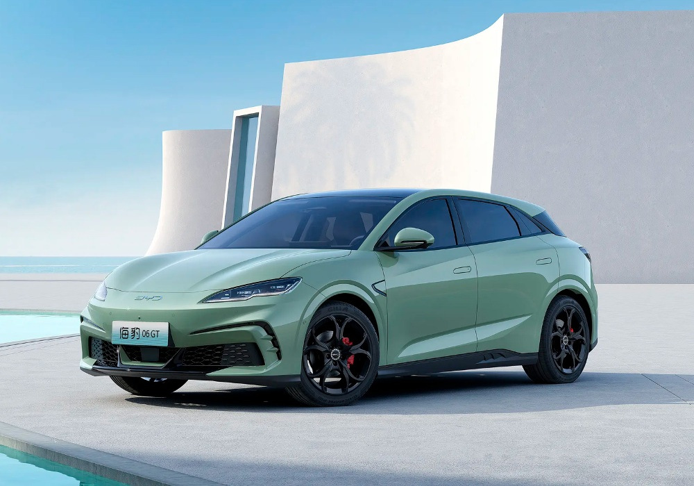Recenzie BYD Seal 06 GT: Un hatchback electric elegant, cu un caracter dinamic