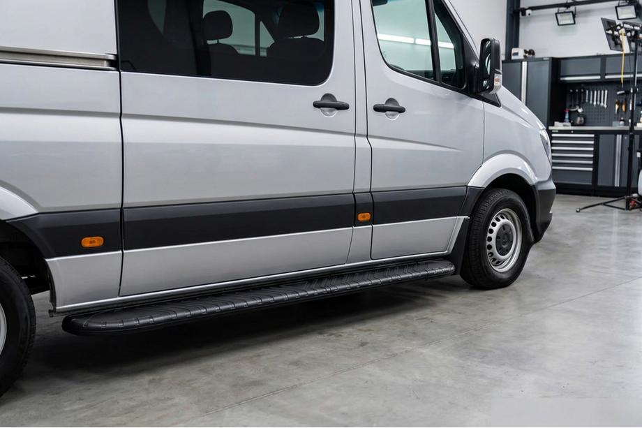 Mercedes Sprinter W906 2006–2018 Praguri Laterale Bosphorus Black (2 buc, Aluminiu) Image