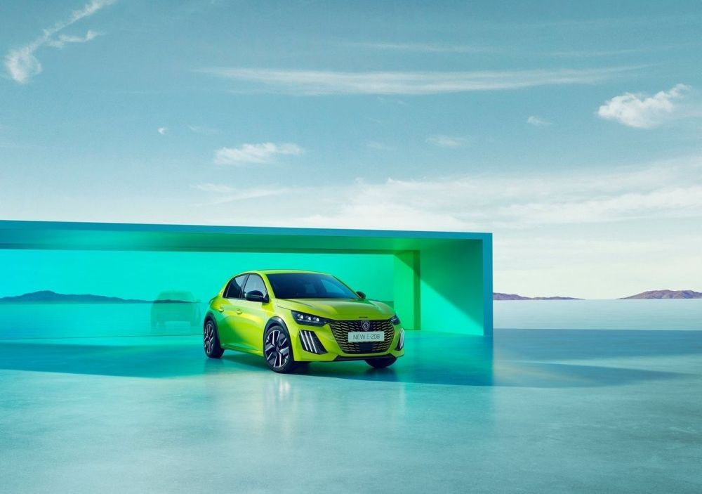 Recenzie Peugeot e-208: Hatchback electric actualizat