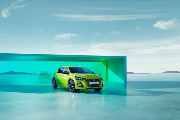 Recenzie Peugeot e-208: Hatchback electric actualizat