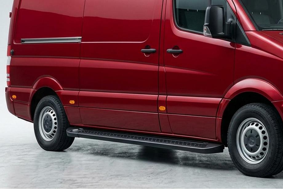 Volkswagen Crafter 2006-2016 Praguri Laterale Allmond Black (2 buc, Aluminiu) Image