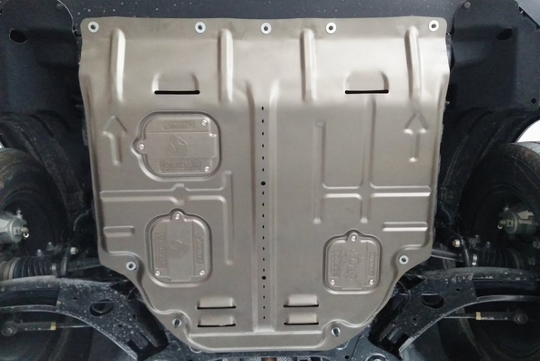 Trebuie să pun protecție pentru motor pe mașina mea?