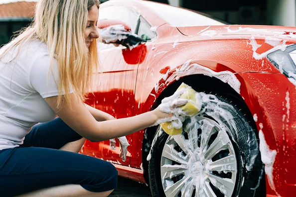 Cum să eviți deteriorarea mașinii la spălătoria auto?