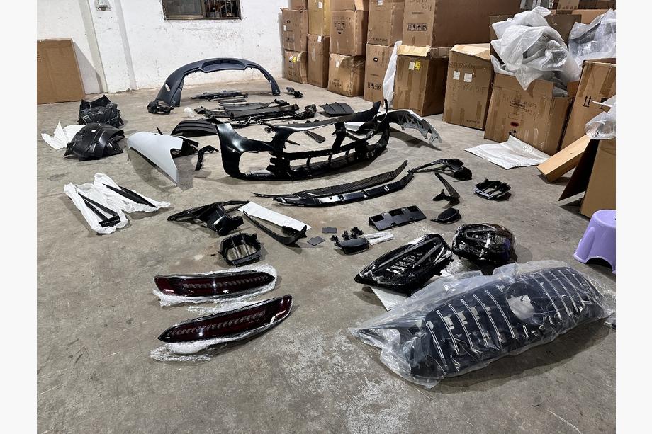 Mercedes AMG GT C190/R190 2014-2022 Kit caroserie GTR Pro Wide Carbon Foto 9