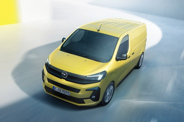 Recenzie Opel Vivaro: Van Diesel actualizat Fotografie 2