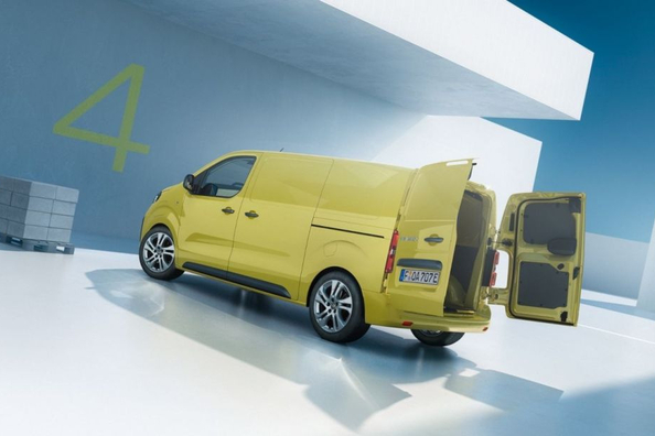 Recenzie Opel Vivaro: Van Diesel actualizat Fotografie 4