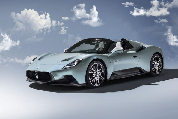 Recenzie Maserati MC20 Cielo: Un roadster elegant cu spirit de curse Fotografie 1