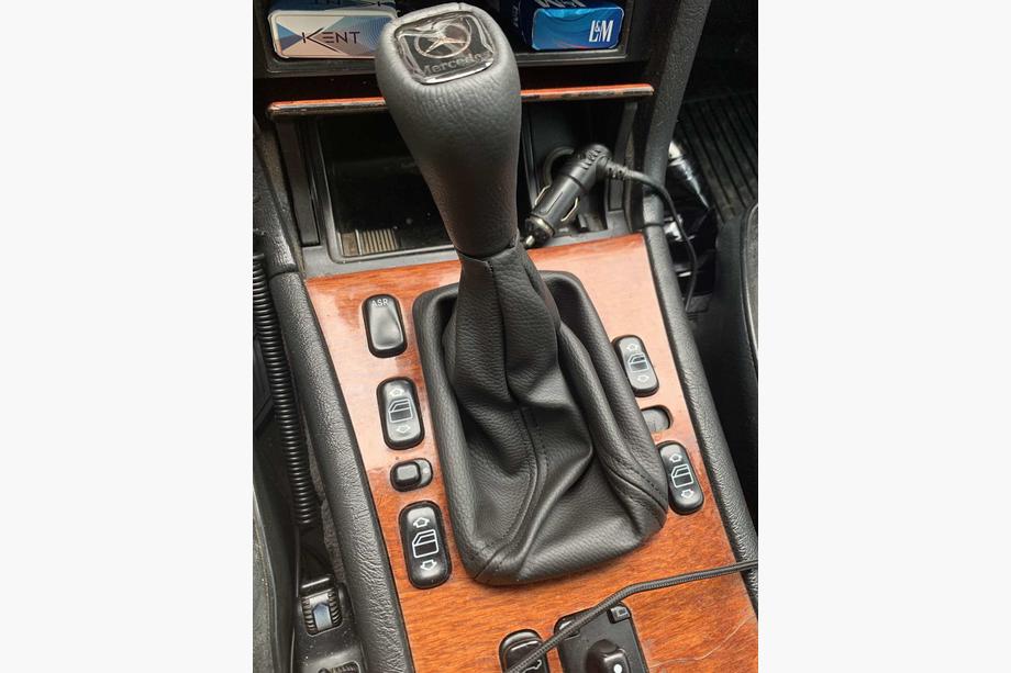 Mercedes E-сlass W210 1995-2002 Schimbator viteze (piele) Image
