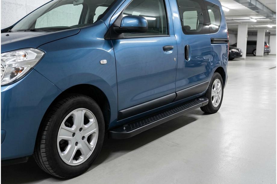 Renault Dokker 2013-2022 Praguri Laterale Allmond Black (2 buc, Aluminiu) Image