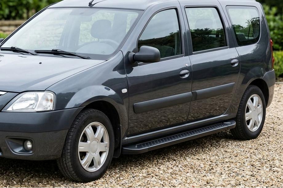 Dacia Logan MCV 2004-2014 Praguri Laterale Allmond Black (2 buc, Aluminiu) Image