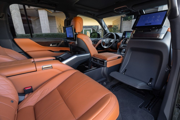 Recenzie Lexus LX 700h 2025: SUV hibrid de a patra generație Fotografie 6