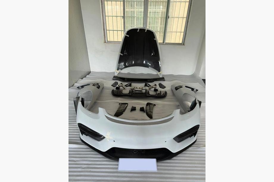 Porsche Boxster/Cayman 982 (718) 2016- Set body kit GT4 (polipropilena + carbon) Image