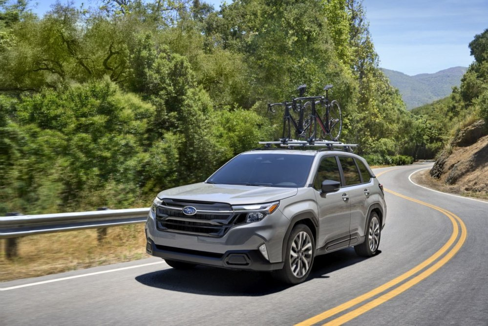 Subaru Forester a șasea generație: recenzie crossover