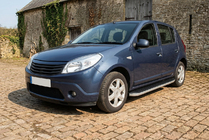Dacia Sandero 2007-2013 Praguri Laterale Tayga (2 buc, Aluminiu) foto 1