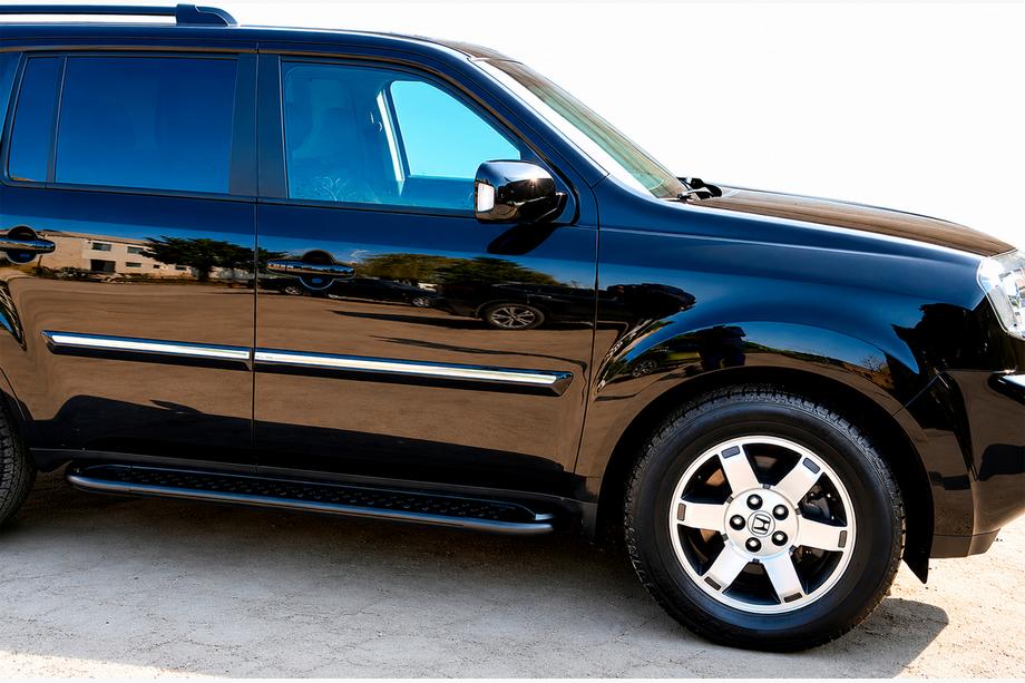 Honda Pilot 2008-2015 Praguri Laterale Allmond Black (2 buc, Aluminiu) Image