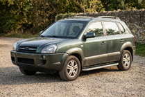 Hyundai Tucson JM 2004- Praguri Laterale Tayga Grey (2 buc, Aluminiu) foto 1