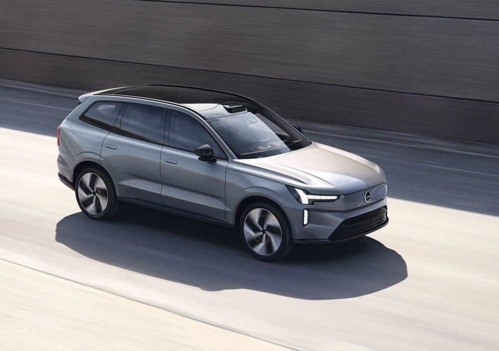 Recenzie Volvo EX90: Modelul electric emblematic al ingineriei scandinave