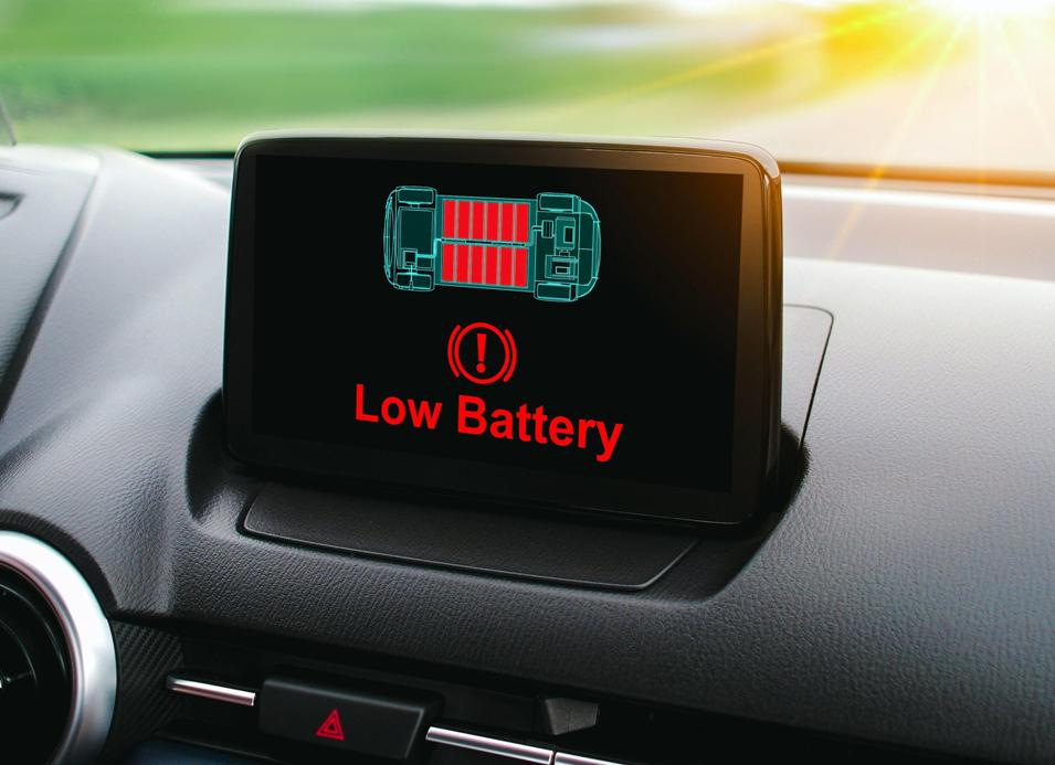 Pericolul descărcării profunde: De ce este dăunătoare pentru bateria unui vehicul electric?