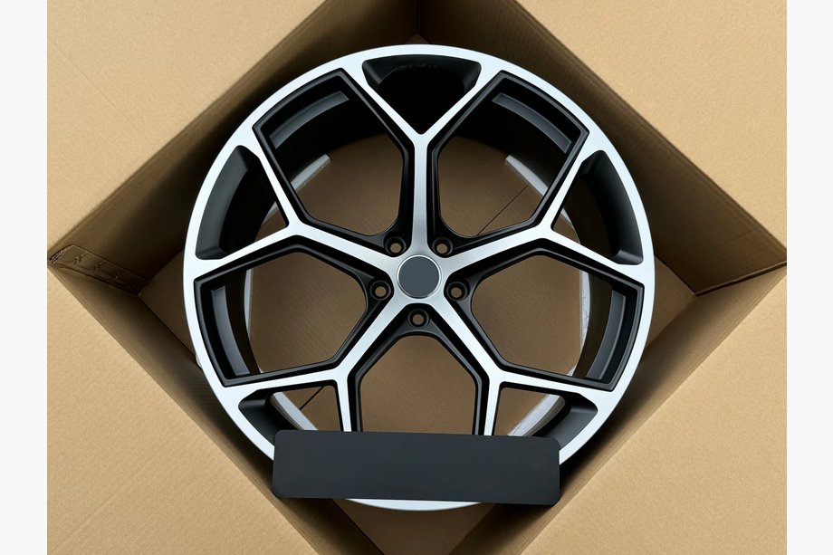 Audi Q7 2015–2026 Jante forjate OEM R22 V1 (Set 4 buc) Image