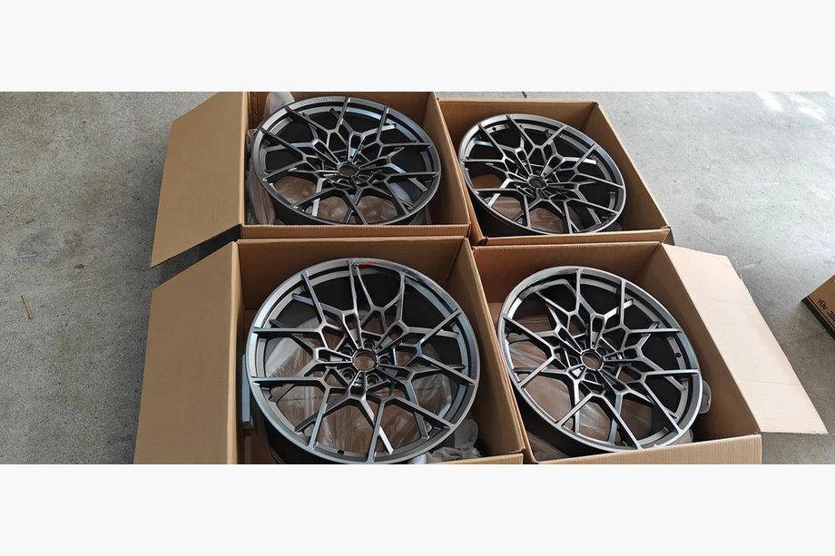 BMW 7 Series G70/G71 2022- Jante forjate OEM R22 V7 (set 4 buc) Foto 8