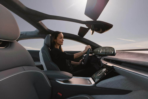 Prezentare Lucid Air Touring: lux si inovatie in fiecare detaliu Fotografie 6