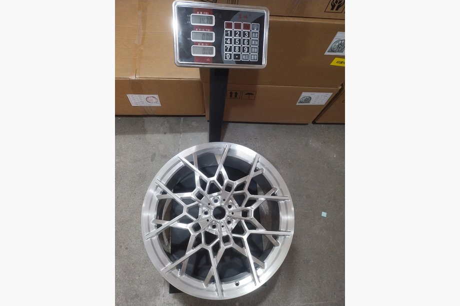 BMW 7 Series G70/G71 2022- Jante forjate OEM R22 V2 (set 4 buc) Foto 11