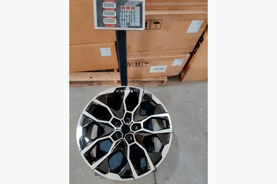 BMW X7 G07 2019- Jante forjate OEM R22 V5 (Set 4 buc) Foto 13