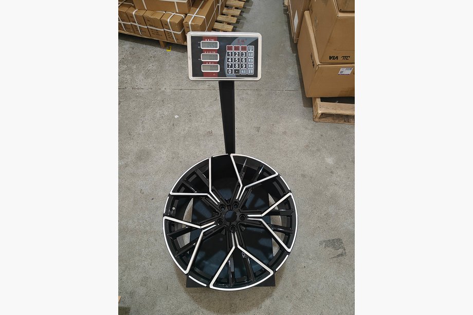 BMW X7 G07 2019- Jante forjate OEM R22 V6 (set 4 buc) Foto 10
