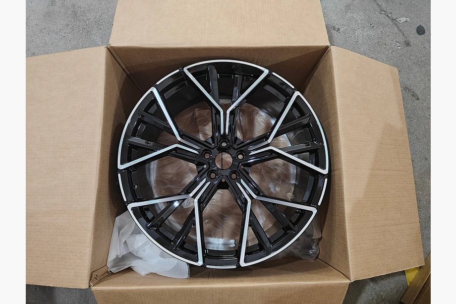 BMW X7 G07 2019- Jante forjate OEM R22 V6 (set 4 buc) Foto 2