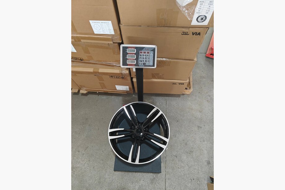BMW I4 (G26) 2022- Jante forjate OEM R20 V2 (set 4 buc) Foto 11