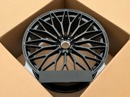 Lamborghini Urus 2018- Jante forjate OEM R23 V7 (Set 4 buc) foto 2