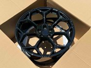 Lamborghini Urus 2018- Jante forjate OEM R23 V8 (set 4 buc) foto 2