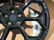 Lamborghini Urus 2018- Jante forjate OEM R23 V8 (set 4 buc) foto 6