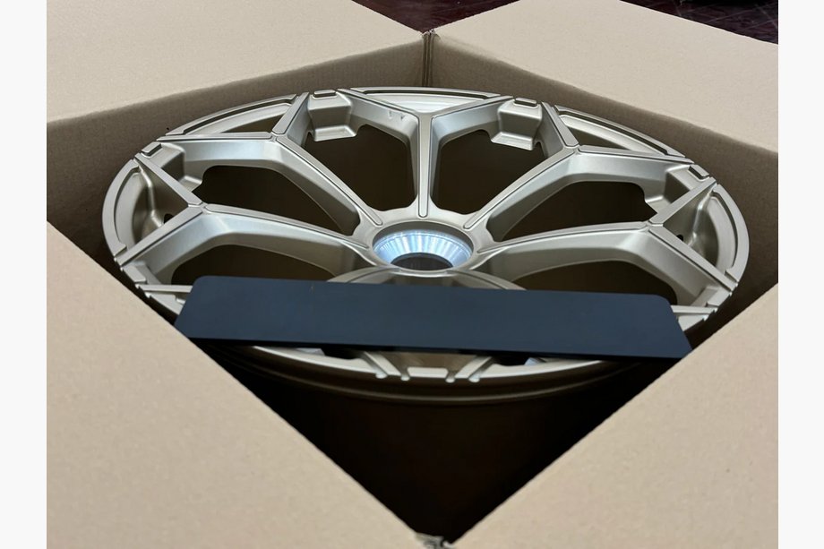 Lamborghini Aventador 2011-2022 Jante forjate OEM R20 R21 V8 (Set 4 buc) Foto 5