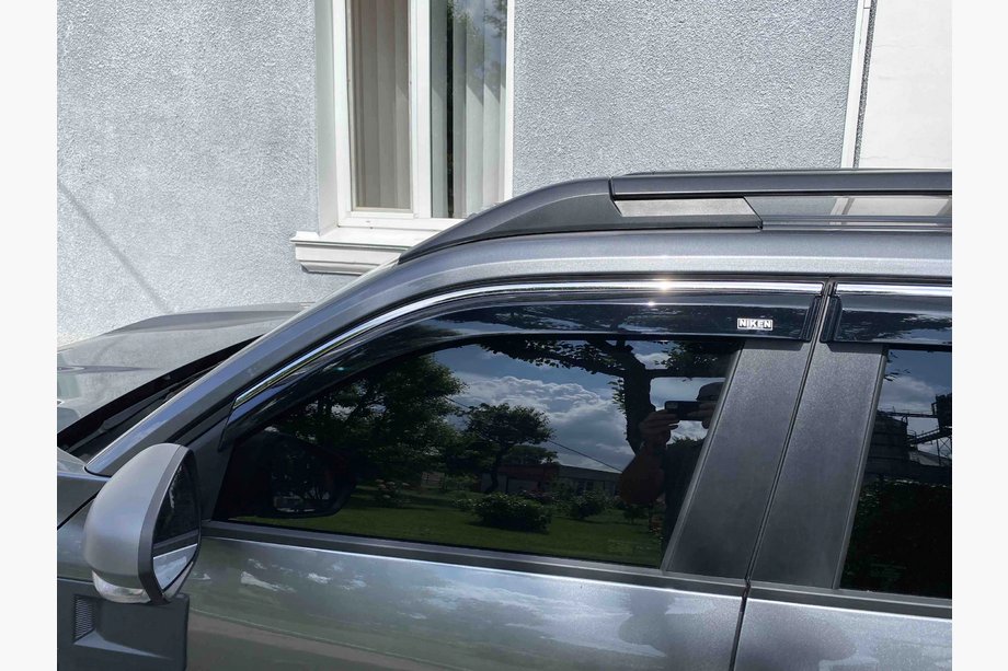 Renault Duster 2024- Deflectoare geamuri cu ornament cromat Niken Luxury (4 buc) Foto 3